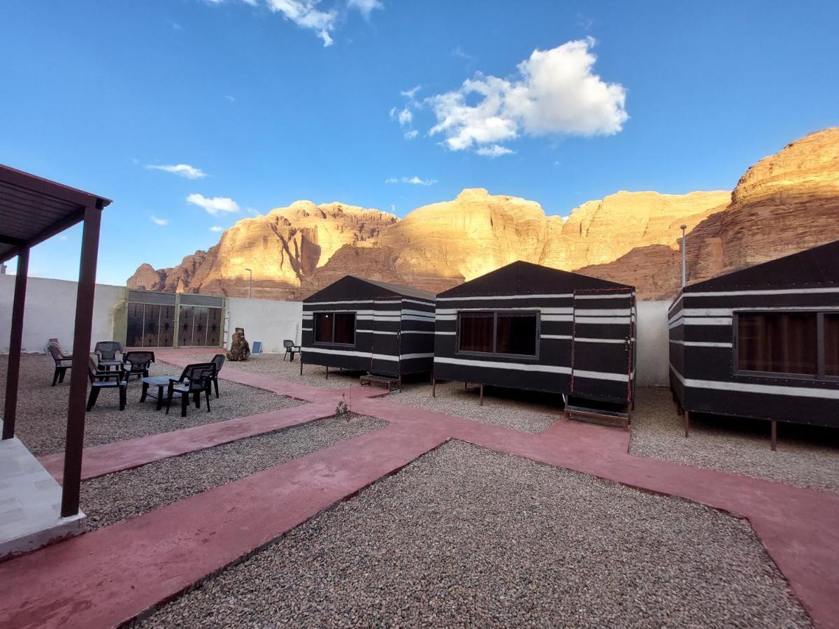 Khalifa Hostel Wadi Rum Exterior foto