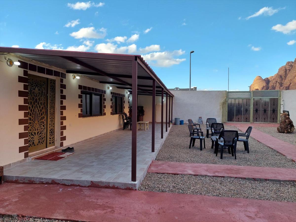 Khalifa Hostel Wadi Rum Exterior foto